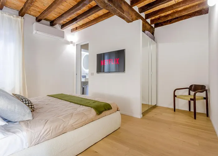 Fumo Di Lambrusco - Rua Frati 34 Palace By Movebnb Modena